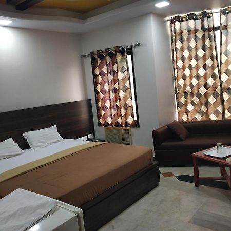 בלגאום Hotel Rajwada International מראה חיצוני תמונה
